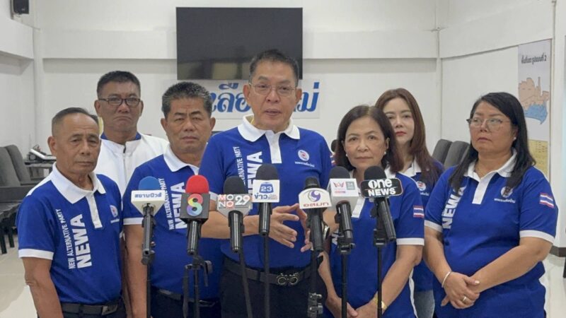 “ราเชน” หนุนรัฐบาลกู้เงิน 4 แสนล้าน กระตุ้นเศรษฐกิจ ชี้ทุกยุครัฐบาลต้องกู้ตามสถานการณ์ พร้อมจี้ทบทวนฟรีวีซ่า หลังพบหนุ่มจีนพกปืนขับรถคว่ำ ซุกคลังแสง-ซีโฟร์-เสื้อคล้ายระเบิดพลีชีพ คาดเตรียมก่อเหตุ