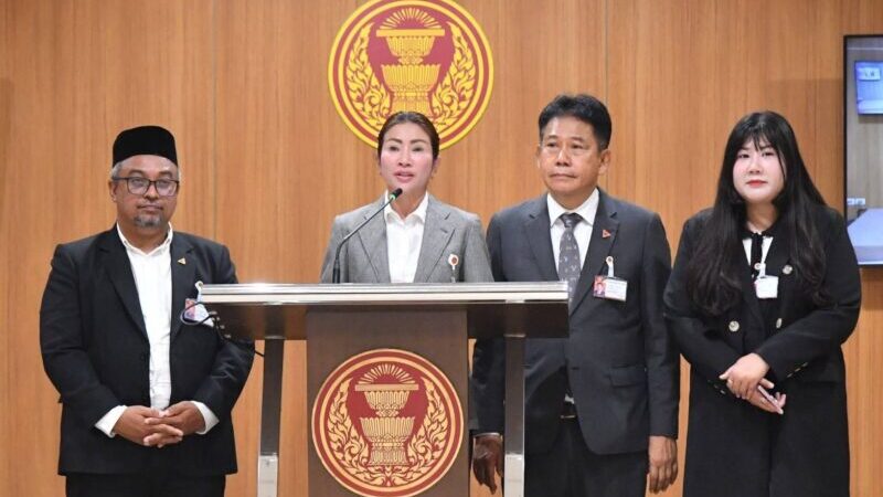 “สิทธิศรัทธา ต้องไม่ถูกทิ้งไว้ข้างหลัง” พรรคประชาชนดัน ‘สุหนัตฟรี’ ผ่านบัตรทอง ย้ำรัฐต้องดูแลประชาชนอย่างเท่าเทียม
