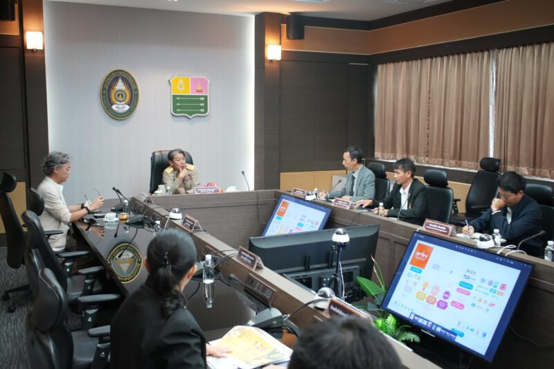 จ.จันทบุรีผลักดันจัดตั้งศูนย์ Fruit Processing Center เพื่อยกระดับอุตสาหกรรมผลไม้ไทย ยืดอายุผลผลิตก่อนส่งออกตลาดจีนและเพิ่มมูลค่าด้วยการแปรรูป