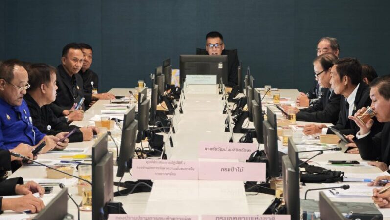 “ชีวะภาพ” เดือดรุกป่าระนองยืดเยื้อ 8 ปี จี้ถอน น.ส.3 ก.ทับอ่าวจาก-เขาปากเตรียม อึ้งทั่วประเทศมีอีก 9.5 หมื่นแปลงต้องตรวจสอบ “ชัยวัฒน์” ชี้เป้าตากโดนฮุบอีก 3.5 หมื่นไร่