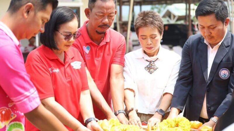 “นายกต่าย” ผู้ปักหมุด “Kledkaew Bilingual School” โรงเรียนสองภาษาแห่งแรกของสัตหีบ