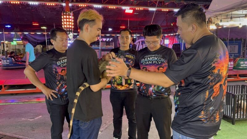 พาดหัว : “เต้007” ควงทีม “กรุงเทพบินได้” ลุยเลียบด่วนรามอินทรา ชูฟื้นคลองแสนแสบ-รถไฟฟ้าฟรี เปิดไอเดีย “ไดโนปาร์คโรบอท”
