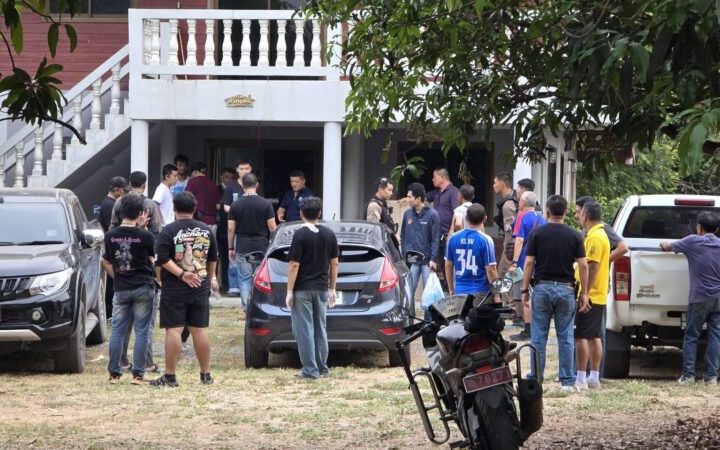 บุกค้นบ้านเช่า! ตำรวจสนธิกำลังยึดยาบ้าล็อตใหญ่ 21 กระสอบ ในอยุธยา