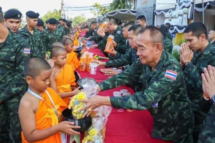 ปทุมธานี – ส่งพลังศรัทธาสู่ยะลา หนุนสามเณร 88 รูป สืบสานพระพุทธศาสนาชายแดนใต้”