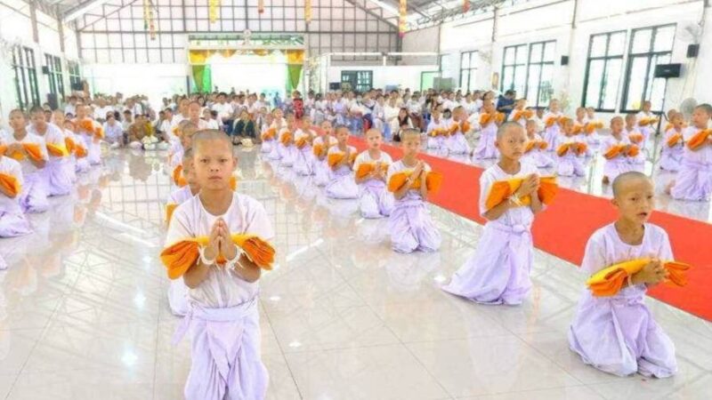 ปทุมธานี – ขยายผลสู่เชียงใหม่บรรพชาสามเณรแม่แตง 71 รูป ปั้นเยาวชนต้นแบบ