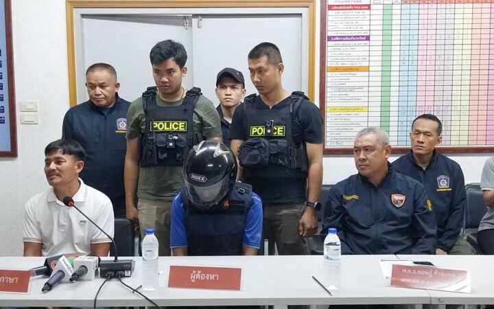 ปทุมธานี – ผบช.ภ.1แถลงรวบหนุ่มเมียนมาสุดเหี้ยมค้อนทุบหัวฆ่าเพื่อนร่วมชาติ 15 แผล หมกบ้านพักลาดหลุมแก้ว