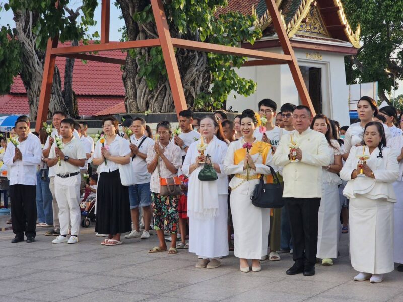 พิษณุโลก นางศศิวัณย์ ศรีพรหม ประธานท่องเที่ยวกลุ่มจังหวัดภาคเหนือตอนล่าง1 สภาอุตสาหกรรมท่องเที่ยวจังหวัดพิษณุโลกและรองประธานสภาอุตสาหกรรมท่องเที่ยวแห่งประเทศไทย ร่วมเป็นกรรมการงานถวายพุทธบูชา พระพุทธชินราชครบรอบ๖๖๙ ปี
