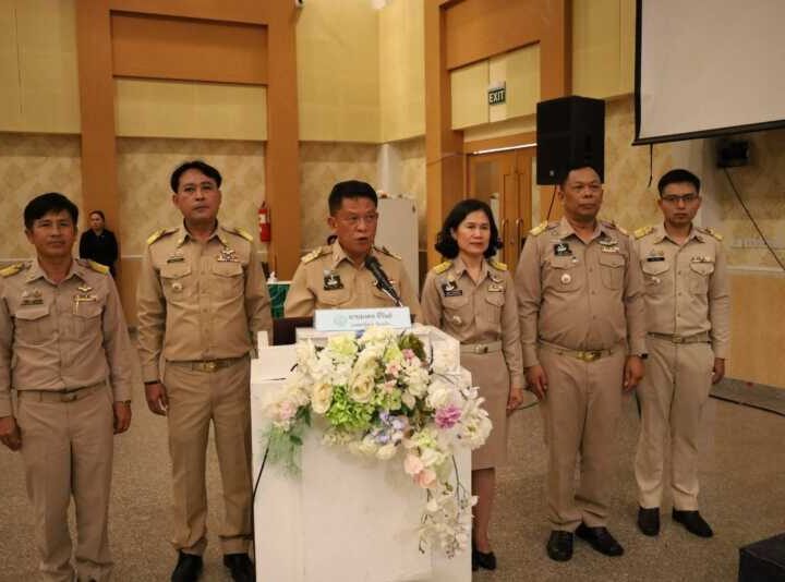 ร้อยเอ็ด ฝึกอบรมหลักสูตรพัฒนาทักษะการจำหน่ายสินค้าเกษตรออนไลน์ E-Trading