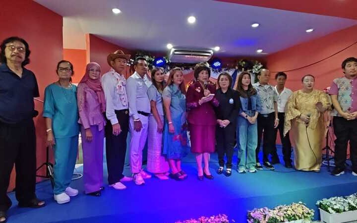 เปิดตัว “ชมรมรุ่นใหญ่วัยเก๋า” สุดคึกคัก ชาวทุ่งครุรวมพลังสร้างสังคมแห่งความสุข ย้ำอายุเป็นเพียงตัวเลข
