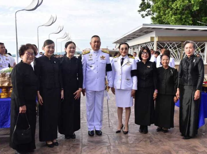 ผบก.ภูธรจังหวัดมุกดาหาร ร่วมพิธีบำเพ็ญกุศลทักษิณานุกูลประทาน เนื่องในวาระ สังคมวาร 7 วัน ปัณรวมงาน 15 วัน และสวนทวาร 100 วัน เพื่อถวายพระราชกุศล