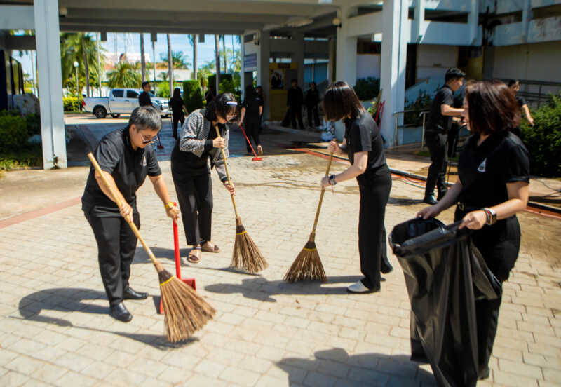 อัยการภาค 2 จัดกิจกรรมจิตอาสาเฉลิมพระเกียรติ พระบรมราชินี เนื่องในโอกาสมหามงคลเฉลิมพระชนมพรรษา 4 รอบ