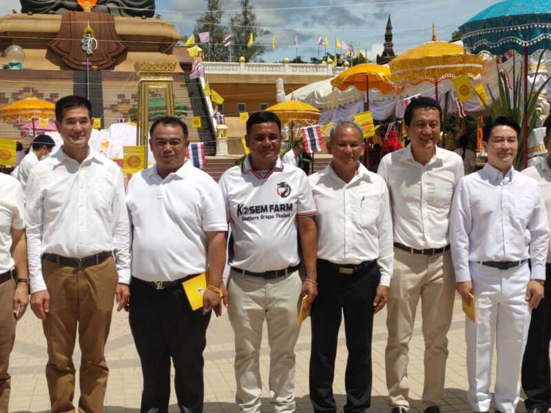 นายกฯ นำพิธีพุทธาภิเษกเหรียญหลวงพ่อทวด “ปลอดโรค ปลอดภัย” วัดห้วยมงคล หัวหิน เสริมสิริมงคล-ระดมทุนพัฒนาสถานีอนามัยทั่วประเทศ