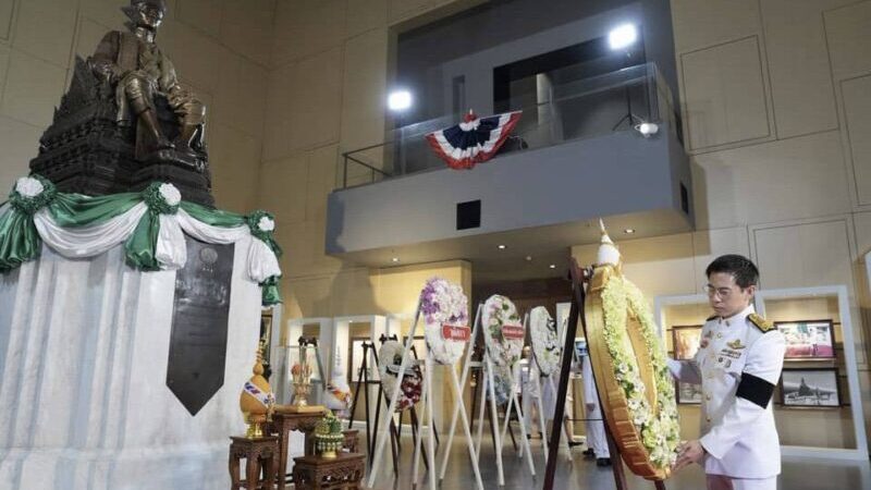 สถาบันพระปกเกล้า จัดพิธีบำเพ็ญกุศลและวางพวงมาลาถวายราชสักการะพระบาทสมเด็จพระปกเกล้าเจ้าอยู่หัว เนื่องในวันคล้ายวันเสด็จสวรรคต ด้านประธานรัฐสภาเป็นประธานเปิดการศึกษาหลักสูตร ปปร. รุ่นที่ 30 มุ่งเป้าพัฒนาผู้นำยุคใหม่ควบคู่หลักธรรมาภิบาลเพื่อพัฒนาชาติอย่างยั่งยืน