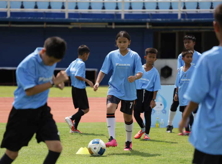 “ไดกิ้น” จัดกิจกรรม ฟุตบอลคลินิค “Daikin Kids Football Fest” ครั้งที่ 6” ณ จังหวัดสงขลา มุ่งยกระดับทักษะลูกหนังและสร้างแรงบันดาลใจสู่เยาวชนไทยในภาคใต้