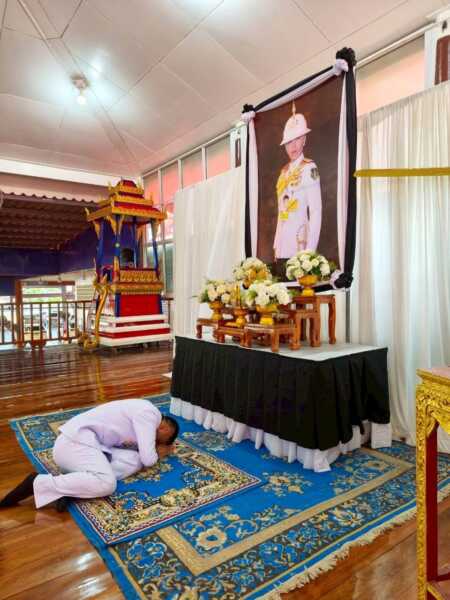 อำเภอคลองเขื่อน จัดพิธีบำเพ็ญกุศล สัตตมวาร 7 วัน เพื่อถวายพระกุศล แด่สมเด็จพระเจ้าลูกเธอ เจ้าฟ้าพัชรกิติยาภา นเรนทิราเทพยวดี กรมหลวงราชสาริณีสิริพัชร มหาวัชรราชธิดา