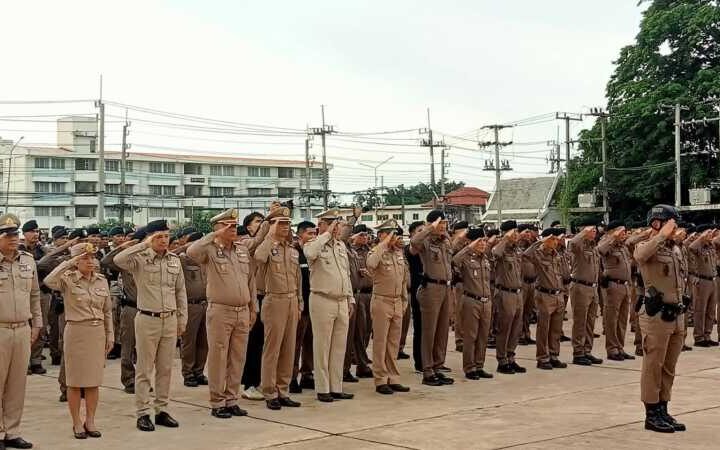 จังหวัดปราจีนบุรี – ปล่อยแถวระดมกวาดล้างสิ่งผิดกฎหมาย
