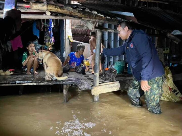 สถานการณ์ น้ำป่าไหลหลากในพื้นที่ อ.แก่งหางแมว กลับสู่ภาวะ ปกติ น้ำมาเร็ว ไปเร็ว