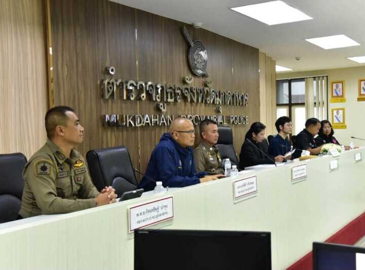 ตำรวจมุกดาหารแถลงความคืบหน้าคดี เด็กชายวัย 11 ปี ขับรถกระบะชนขบวนพระธุดงค์