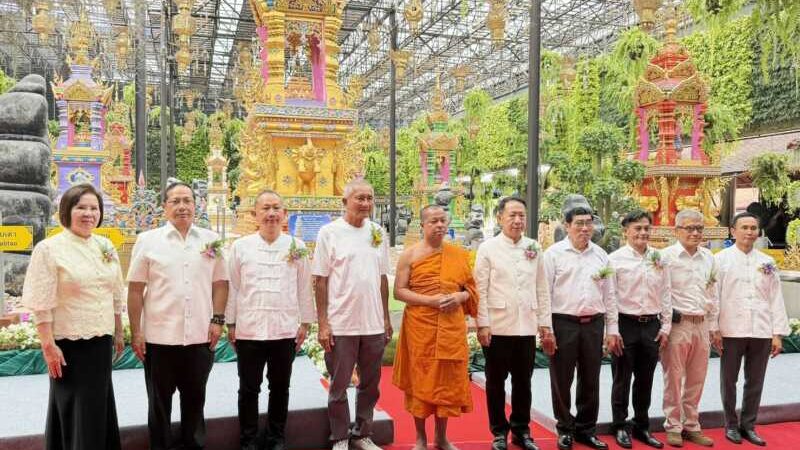 สวนนงนุชพัทยา จัดพิธีหล่อเทียนพรรษา “9 วัด 9 ต้น 9 พลังแห่งความดี” สืบสานมรดกพุทธประเพณีไทย