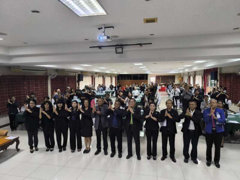 นครนายก – พิธีเปิดการประชุมเชิงปฏิบัติการ การพัฒนาธรรมนูญสุขภาพตำบลเพื่อรองรับสังคมสูงวัย จังหวัดนครนายก
