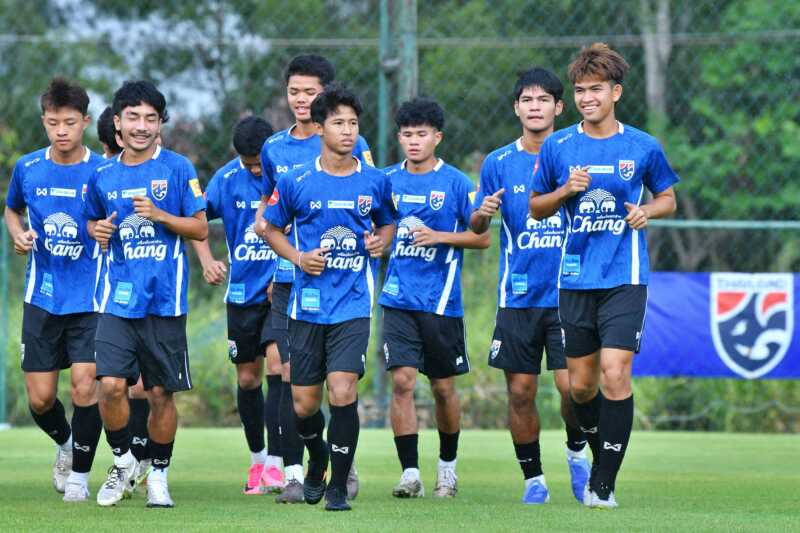 “โค้ชโบ้” นำทีมชาติไทย U20 ลงซ้อมต่อเนื่องแคมป์สอง กระตุ้นนักเตะโชว์ฟอร์มหลังได้โอกาส