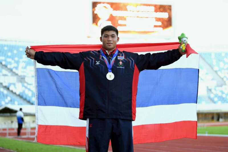 พิษณุโลก/ 1 เดียวของจังหวัดพิษณุโลก เป็นตัวแทนเข้าร่วมโครงการ Sports Hero ของการกีฬาแห่งประเทศไทย (กกท.) ก่อนคว้าโควต้าได้ทุนการศึกษาไปเรียนที่มหาวิทยาลัยริวสึเคไซ เมืองอิบารากิ ประเทศญี่ปุ่น