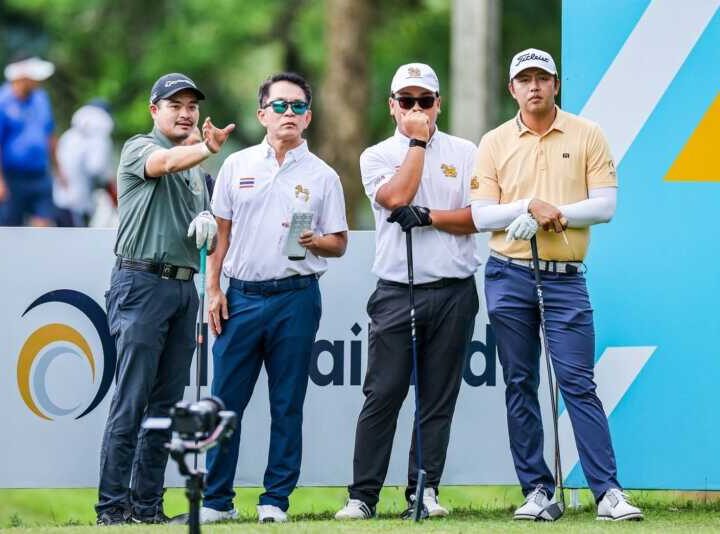 แชมป์ควีนส์คัพ นำทีมโปรออลไทยแลนด์ ติวเข้มเยาวชน TGA ในกิจกรรม Play with Pro