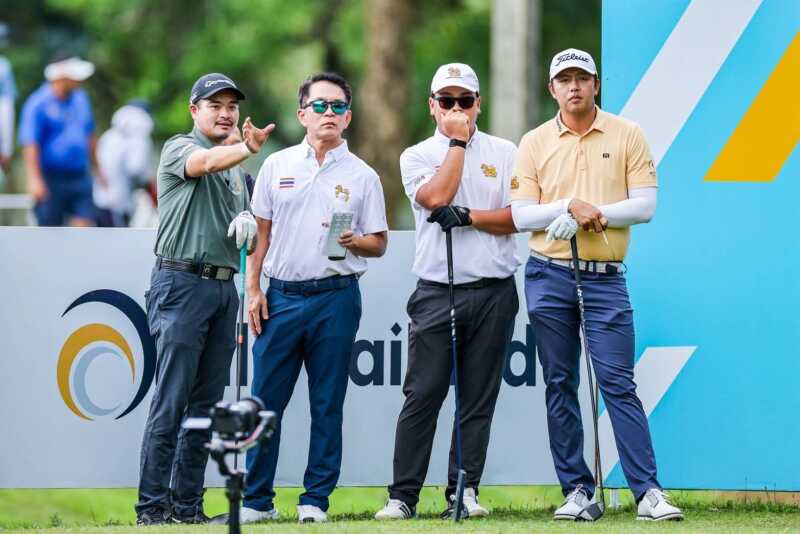 แชมป์ควีนส์คัพ นำทีมโปรออลไทยแลนด์ ติวเข้มเยาวชน TGA ในกิจกรรม Play with Pro