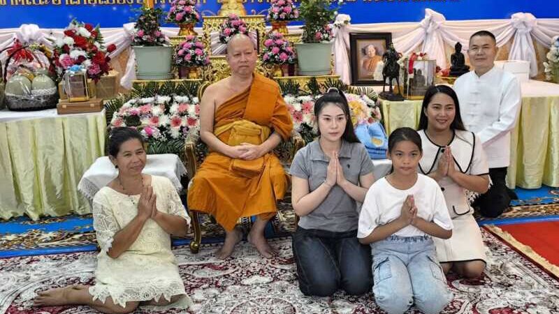 นครนายก – น้อมถวายมุทิตาสักการะ พระเดชพระคุณ พระอุดมวชิรนายก (59 ปี) เจ้าคณะอำเภอเมืองนครนายก เจ้าอาวาสวัดอุดมธานี พระอารามหลวง