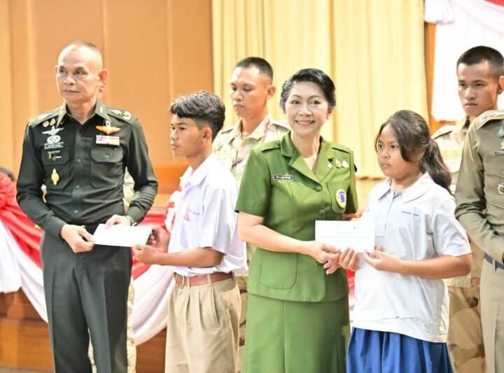 สร้างรอยยิ้มและอนาคตที่สดใสของเยาวชน เริ่มต้นจากความห่วงใยและการแบ่งปัน