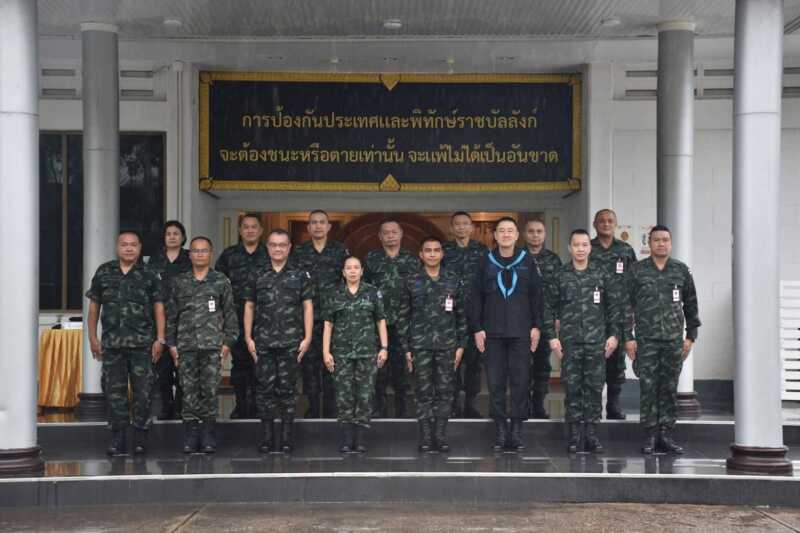 ผบ.ฉก.ทพ.21 เข้าร่วมให้การต้อนรับ หัวหน้าคณะทำงานด้านยุทธการ ทบ และคณะฯ ในโอกาสตรวจ เยี่ยม กกล.สุรศักดิ์มนตรี และหน่วยในพื้นที่