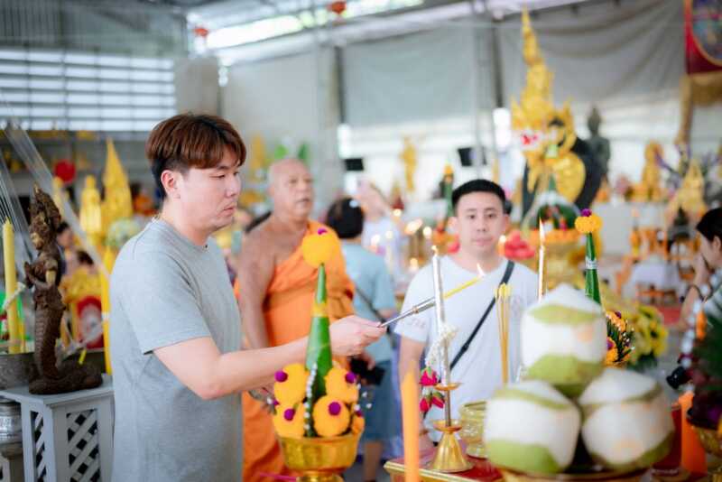 นครนายก – วัดธรรมปัญญาสวดมหาพุทธาภิเษก พญานาค 4 ตระกูล 4 ทิศ 4 สี 4 องค์