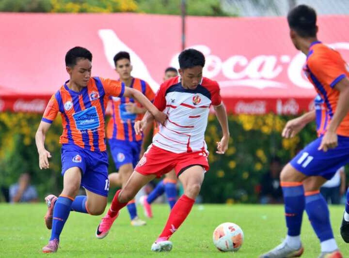อัสสัมชัญ ลิ่วดวล อัสสัมฯยู บียู วัดคม บีจี ศึก “โค้กคัพ U17” โซนกรุงเทพและปริมณฑล รอบรองฯ ชิงตั๋วรอบประเทศ