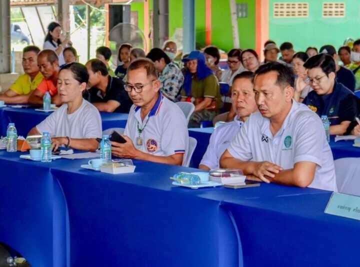 กำแพงเพชร “นายก อบต.วังทอง ร่วมสะท้อนเสียงประชาชน! ต้อนรับรองอธิบดีกรมส่งเสริมสหกรณ์และ กสม. ลงพื้นที่รับฟังความคิดเห็นชาวนิคมสหกรณ์คลองสวนหมาก มุ่งขับเคลื่อนการแก้ไขปัญหาเพื่อประโยชน์ของประชาชน”