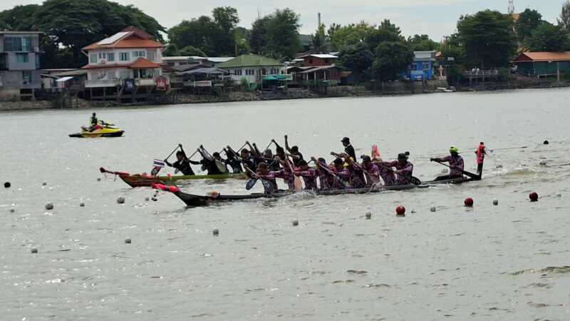 ปทุมธานี – ปิดฉากศึกเรือยาวชิงถ้วยพระราชทาน รมช.เกษตรฯ มอบรางวัลยิ่งใหญ่