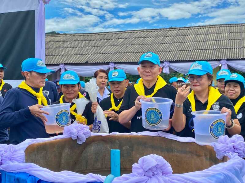 จ.ตราด – จัดพิธีปล่อยพันธุ์สัตว์น้ำ เนื่องในโอกาสวันเฉลิมพระชนมพรรษา พระบาทสมเด็จพระปรเมนทรรามาธิบดีศรีสินทรมหาวชิราลงกรณ พระวชิรเกล้าเจ้าอยู่หัว 28 กรกฎาคม 2569