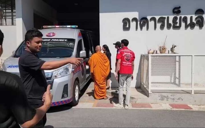 สุดเศร้า ญาติรับศพ “แอ๊น วัยย์ธยา” ลูก 3 ขวบ ร้องไห้หาพ่อลั่น รพ. ขณะที่ ประปาภูมิภาคฯ สั่งผู้รับเหมา เร่งเยียวยาครอบครัวผู้เสียชีวิตแล้ว