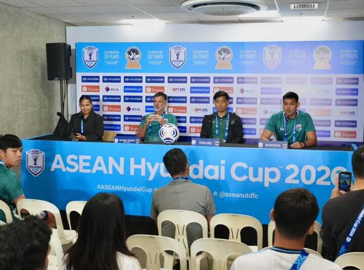 “แอนโธนี ฮัดสัน” และ “กัมพล ปฐมอรรฆย์กุล” แถลงข่าวก่อนพบ ฟิลิปปินส์ ทำศึกอาเซียน คัพ 2026 รอบแบ่งกลุ่ม กลุ่มบีนัดที่ 3