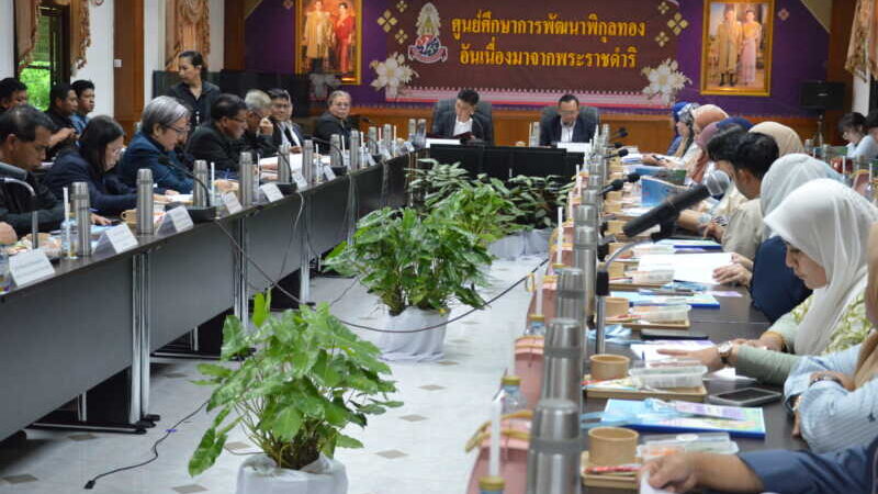 ม.กลันตัน ยึดโมเดล “พิกุลทอง” ขยายผลเกษตรยั่งยืนดึง นศ. มาเลเซีย ฝึกงานไทย ยกระดับแปรรูปสินค้าเกษตรชุมชน