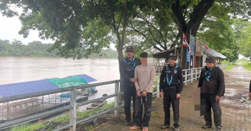 ร้อย.ฉก.ทพ.2107 ร่วมจับกุมผู้ต้องหาตามหมายจับศาล ขณะเตรียมหลบหนีออกนอกราช อาณาจักร