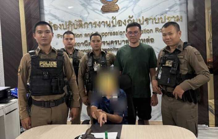 “นายกฯ อนุทิน” กำชับคุมเข้มอาชญากรรม! ผบ.ตร.สั่งตำรวจทั่วประเทศกวาดล้างอาวุธปืน สน.ทองหล่อรวบเยาวชน 15 ปี ซุกปืนลูกซองพร้อมกระสุนคารังเพลิง