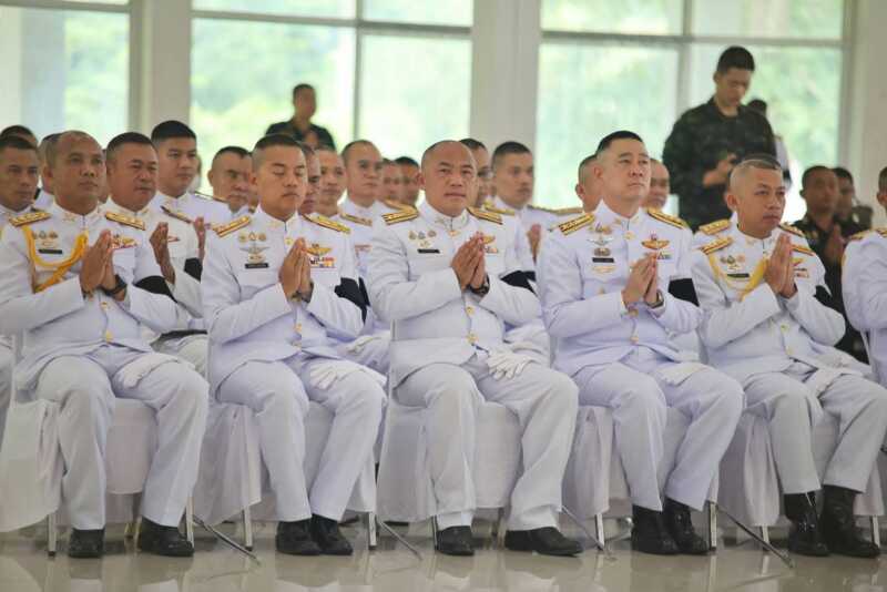 ผบ.กรม ทพ.21 ร่วมพิธีทำบุญตักบาตร เจริญพระพุทธมนต์ วางพานพุ่มดอกไม้ และพิธีถวายราชสดุดี เนื่องในโอกาสวันคล้ายวันพระราชสมภพสมเด็จพระนางเจ้าสิริกิติ์ พระบรมราชินีนาถ พระบรมราชนนีพันปีหลวง 12 สิงหาคม และ วันแม่แห่งชาติ