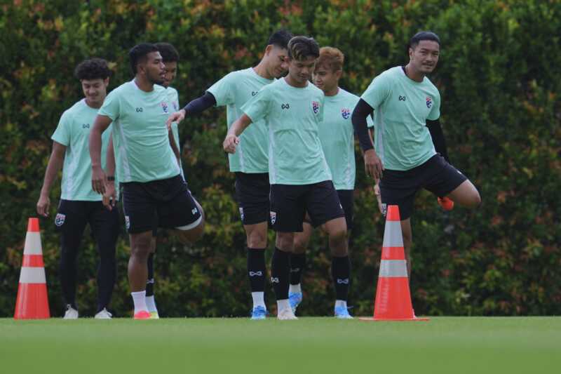 ทีมชาติไทย ซ้อมเข้มก่อนไปสิงคโปร์, “พาตริก-ทศวรรษ” ยันทีมมุ่งมั่นบุกไปคว้าชัยชนะ