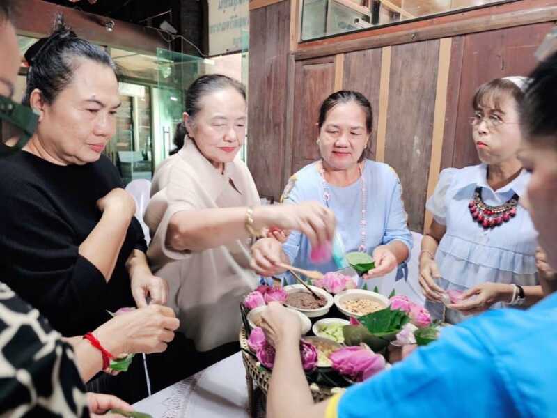 พิษณุโลก วันที่ 12 สิงหาคม 2569 ศูนย์สุขภาพการบูรเวลเนส &สปา พิษณุโลก จัดกิจกรรมวันแม่แห่งชาติ ให้บริการนวดสปาฟรี คุณแม่ จำนวน 30 ท่าน