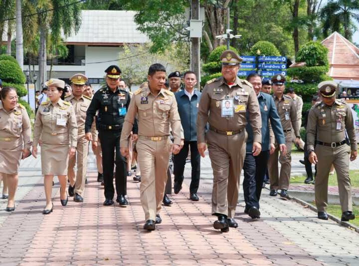 องคมนตรี เป็นประธานเปิดงาน “ชมศูนย์ศึกษา พัฒนาความรู้ ดูนิทรรศการ” ครั้งที่ 27 ณ ศูนย์ศึกษาการพัฒนาพิกุลทองฯ จ.นราธิวาส มุ่งสืบสานพระราชปณิธาน สานประโยชน์สุขสู่ปวงประชา