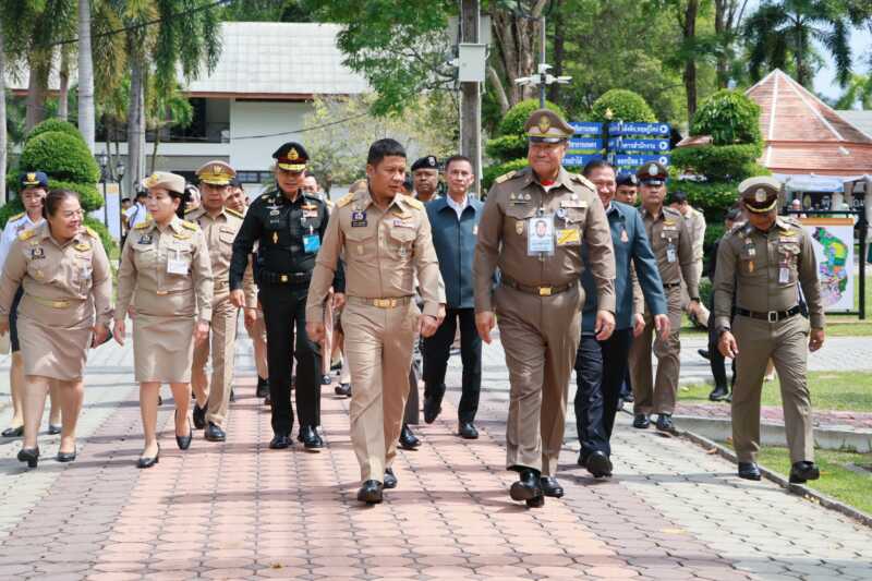 องคมนตรี เป็นประธานเปิดงาน “ชมศูนย์ศึกษา พัฒนาความรู้ ดูนิทรรศการ” ครั้งที่ 27 ณ ศูนย์ศึกษาการพัฒนาพิกุลทองฯ จ.นราธิวาส มุ่งสืบสานพระราชปณิธาน สานประโยชน์สุขสู่ปวงประชา