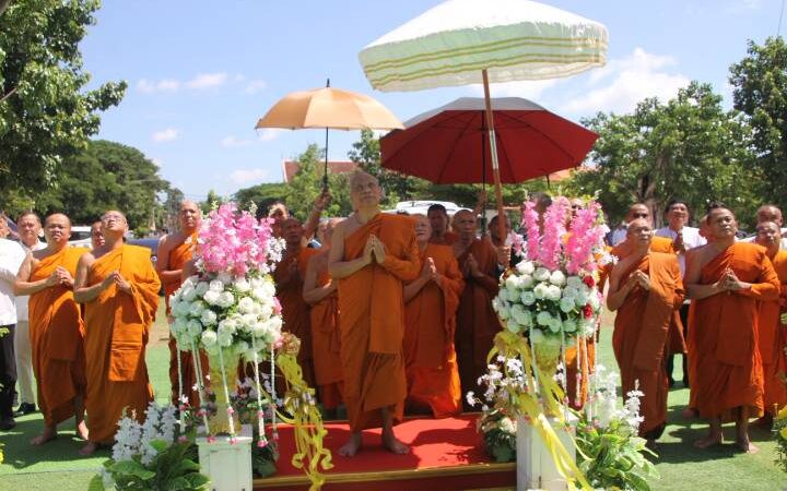 ร้อยเอ็ดเปิดอาคารเฉลิมพระเกียรติ “สังฆสามัคคี” มมร.วิทยาเขตร้อยเอ็ด สมเด็จพระมหาวีรวงศ์ ผู้แทนพระองค์ ประธานพิธี พร้อมปลูกต้นพระศรีมหาโพธิ์