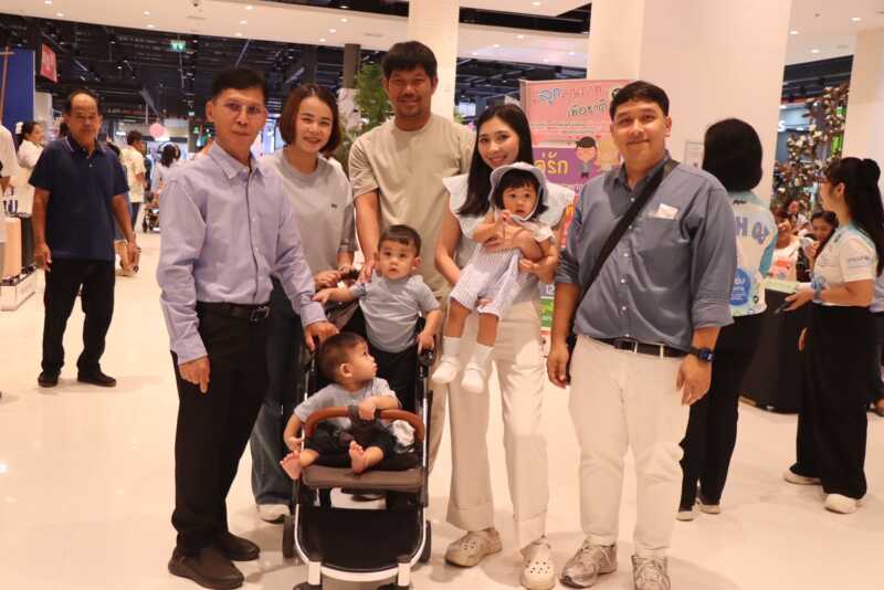 รพ.กำแพงเพชรจัดใหญ่ “ครอบครัวหนูน้อยมหัศจรรย์ 2,500วัน” รวมพลคนกินนมแม่ ๒๕๖๙ ชูพลังเครือข่ายสร้างรากฐานเด็กไทยเติบโตอย่างยั่งยืน