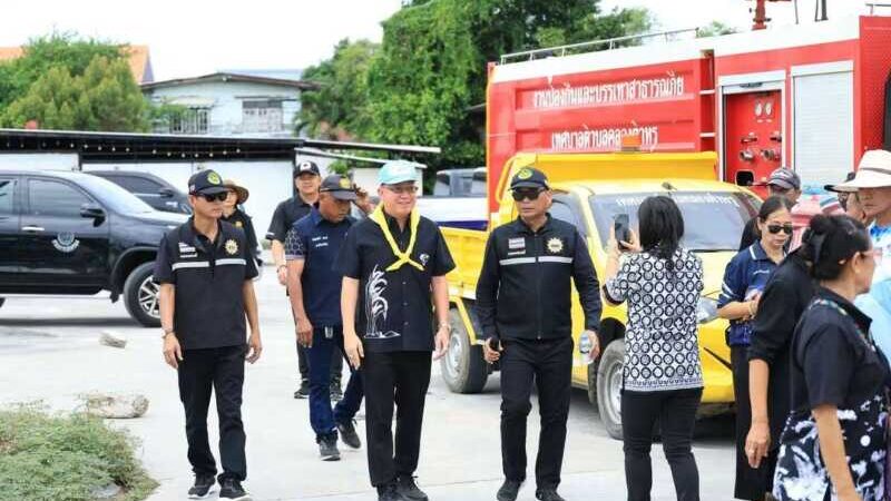 เทศบาลตำบลคลองตำหรุ จัด 𝐁𝐢𝐠 𝐂𝐥𝐞𝐚𝐧𝐢𝐧𝐠 𝐃𝐚𝐲 ครั้งที่ 7 ตามโครงการเทศบาลน่าอยู่ หน้าบ้านน่ามอง