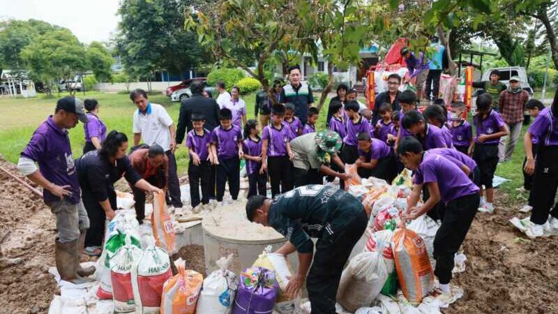 พิษณุโลก อบจ.พิษณุโลก สร้างระบบเติมน้ำใต้ดินให้โรงเรียนบ้านตระแบกงาม ต.ชุมแสงสงคราม อ.บางระกำ เพิ่มแหล่งกักเก็บน้ำต้นทุนสำหรับการอุปโภค-บริโภค
